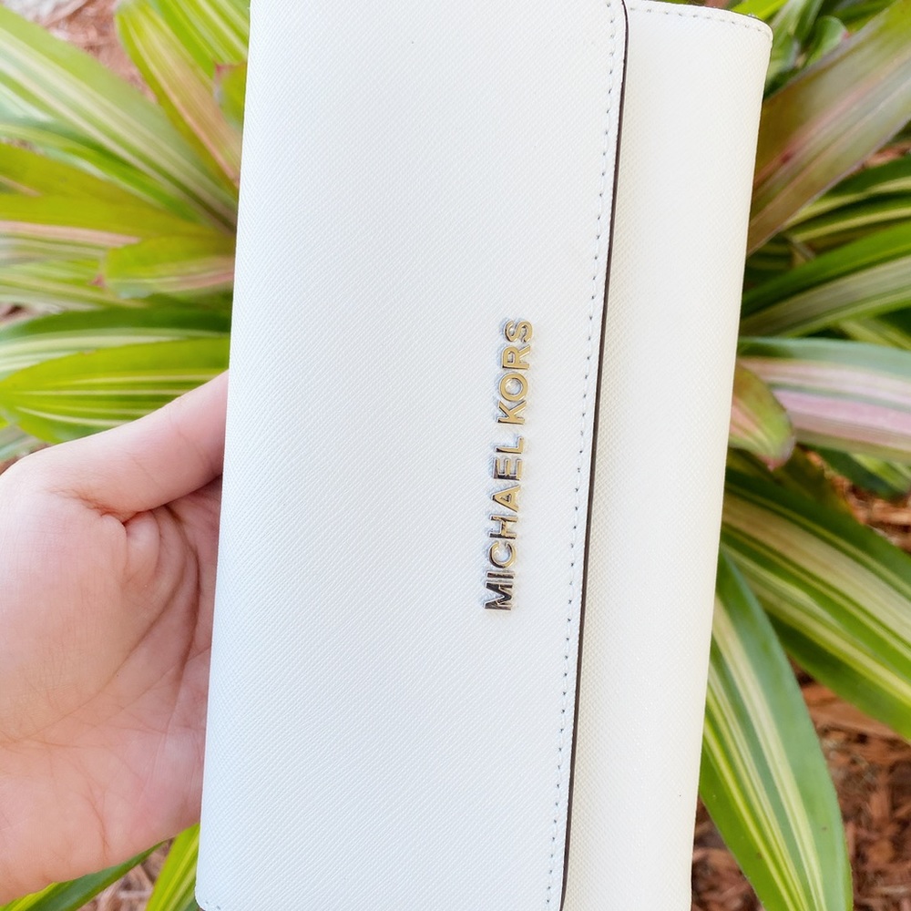 Michael kors large trifold wallet white - Picture 2 of 5